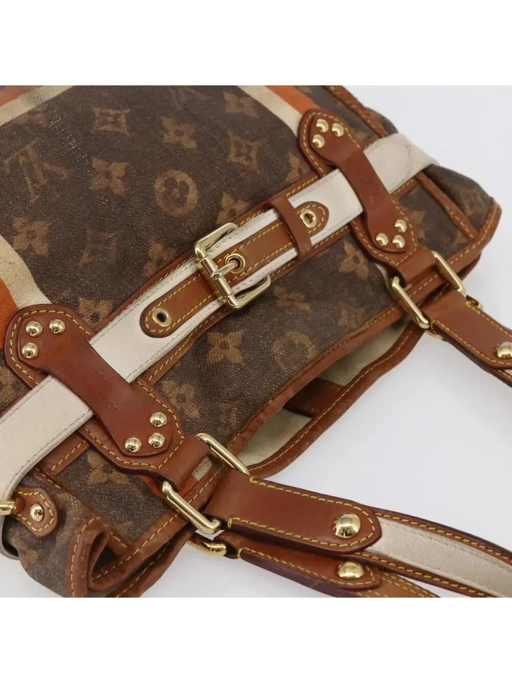 Louis Vuitton elevate your